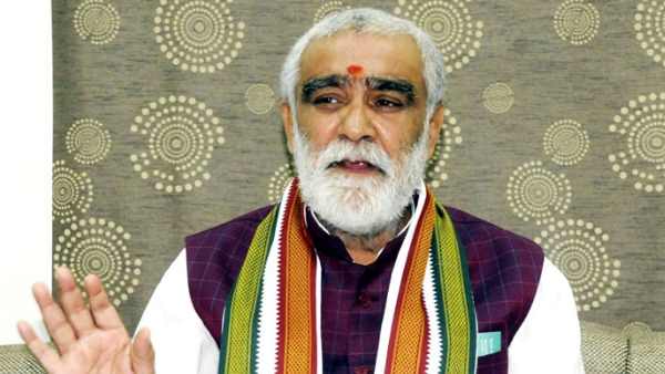 11 बजे से 2 बजे के बीच धूप लीजिए 11 बजे से 2 बजे के बीच धूप लीजिए