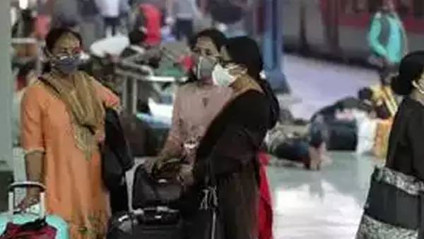  पटना में लॉकडाउन बन गया मजाक