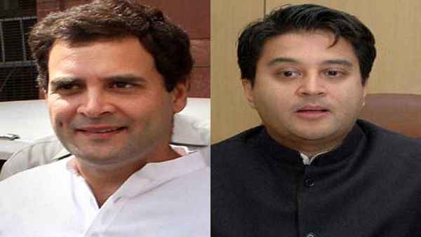 ज्योतिरादित्य मिलना चाहते थे लेकिन राहुल गांधी ने नहीं दिया मौका 