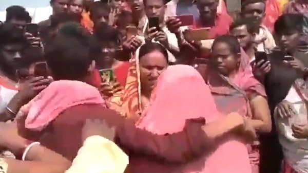 लड़के के पिता ने पंचायत पर लगाया आरोप लड़के के पिता ने पंचायत पर लगाया आरोप