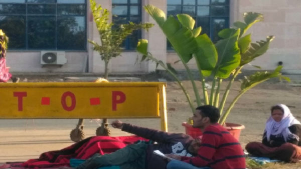  'कोरोना से नहीं भूख से मर जाएंगे'