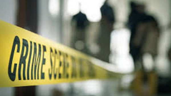 महिला के दोनों पंजे काट लिए