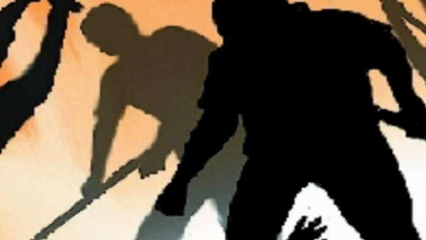 युवक ने हेल्पलाइन पर दी थी दो संदिग्ध मरीजों की जानकारी