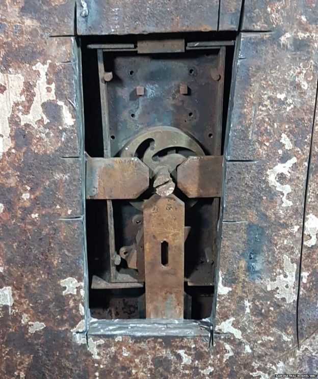 SAMIRATMAJ MISHR/BBC