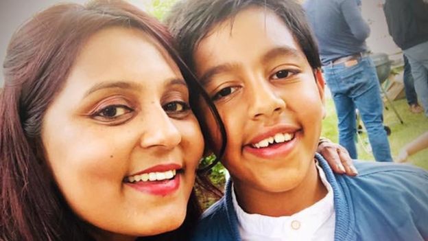 MANASI ADHOLIYA MANASI ADHOLIYA