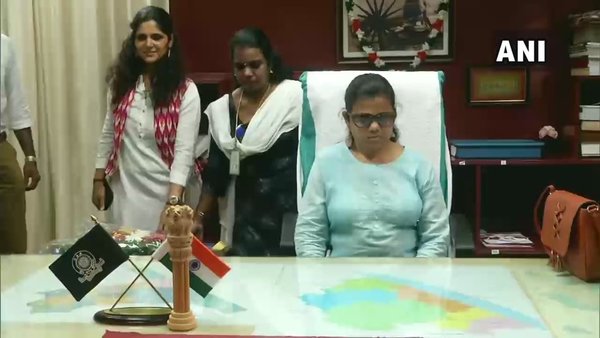 आखिर बन ही गयीं IAS