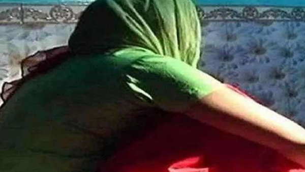 नौकरी के दौरान दूसरे युवक को दे बैठी दिल नौकरी के दौरान दूसरे युवक को दे बैठी दिल