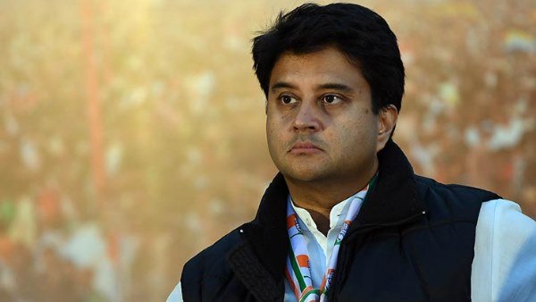 22 कांग्रेस विधायकों के इस्तीफे