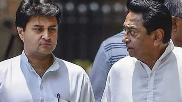 फ्लोर टेस्ट से पहले कमलनाथ ने दिया इस्तीफा 