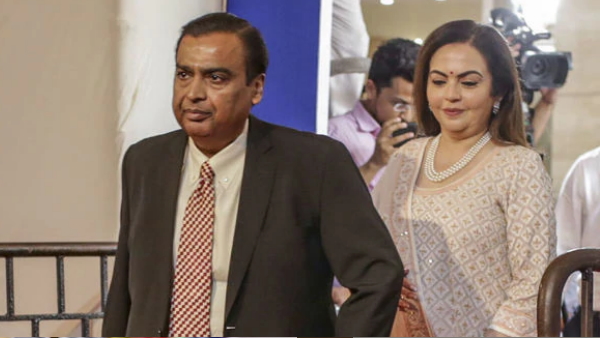 महाराष्ट्र सरकार को मिला मुकेश अंबानी का साथ