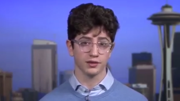 एक दशक से प्रोग्रामिंग कर रहे हैं एवी शिफमन