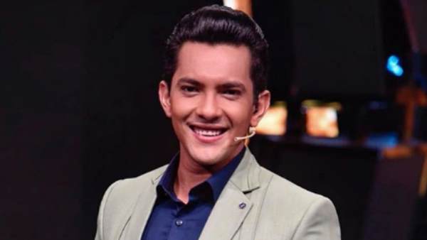 इंडियन आइडल 11 को होस्ट किया