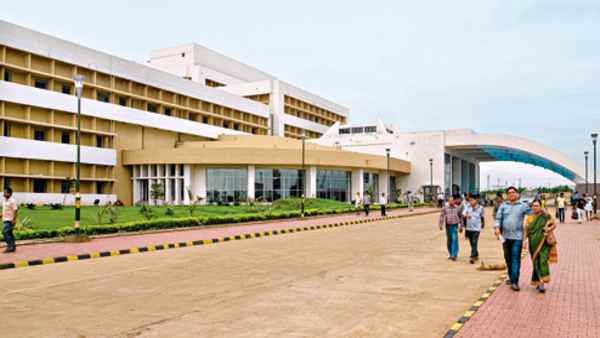 जानबूझकर ट्रैवल हिस्ट्री छिपाई गई ? जानबूझकर ट्रैवल हिस्ट्री छिपाई गई ?