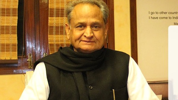 कोरोना वायरस को लेकर समीक्षा बैठक