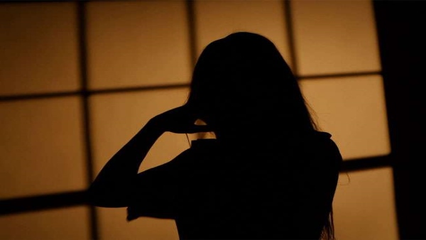 अश्लील मैसेज व गंदे कमेंट्स किए