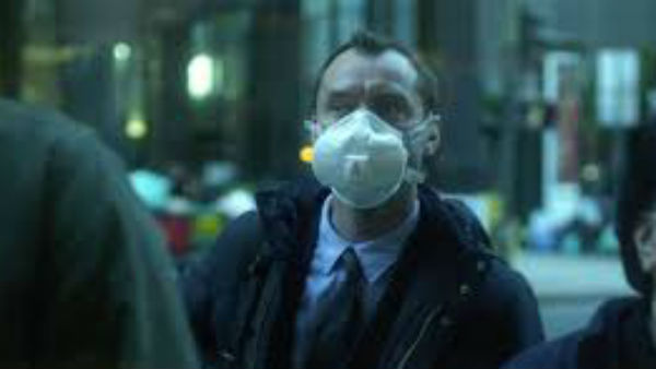 फिल्‍म में भी चमगादड़ से फैला वायरस 