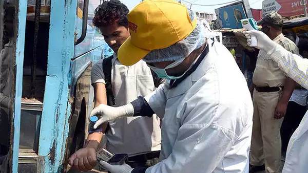 अब गावों में भी मिलने लगे हैं संदिग्ध