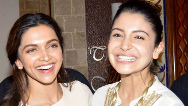 हाथ को करीब 20 सेकेंड तक धोएं हाथ को करीब 20 सेकेंड तक धोएं