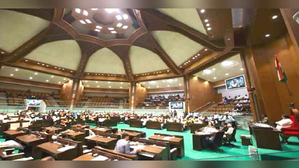 ‘तोड़ो ना' वायरस 5 राजनीतिक जिंदगी को लील गया' ‘तोड़ो ना' वायरस 5 राजनीतिक जिंदगी को लील गया'