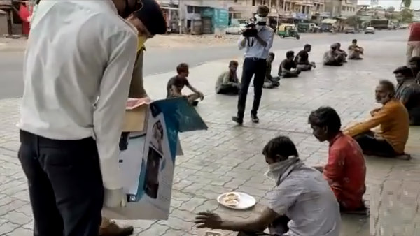 'मजदूरों ने गंभीर जोखिम लिया, लेकिन हम कोशिश कर रहे' 'मजदूरों ने गंभीर जोखिम लिया, लेकिन हम कोशिश कर रहे'