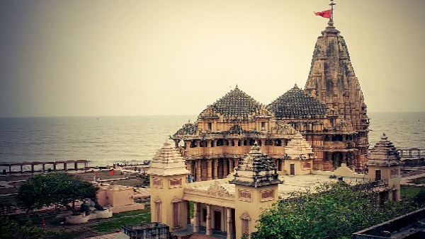 Coronavirus Temple Closed: gujarats Ambaji, Somnath, Dwarka and Pavagadh temples close