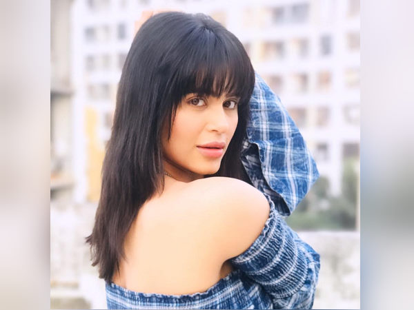 राधाकृष्ण में भी इंद्राणी का रोल किया