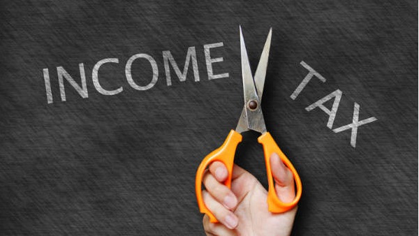 इस नई टैक्‍स व्यवस्था से कर्मचारियों को फायदा नहीं 