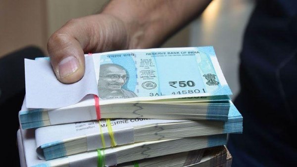 लोगों के जीवन स्तर को ऊंचा करने के लिए खर्च होने चाहिए सरकारी खजाना