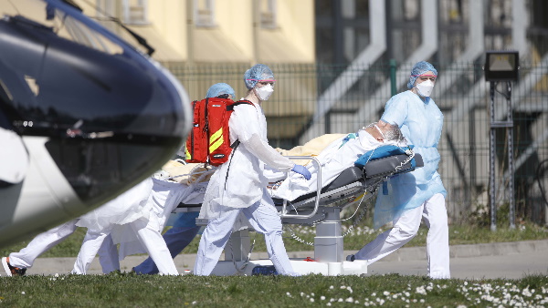  अमेरिका में 6 हफ्ते की बच्ची की मौत 