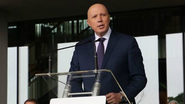 कई लोगों के संपर्क में आ चुके हैं ऑस्ट्रेलियाई मंत्री