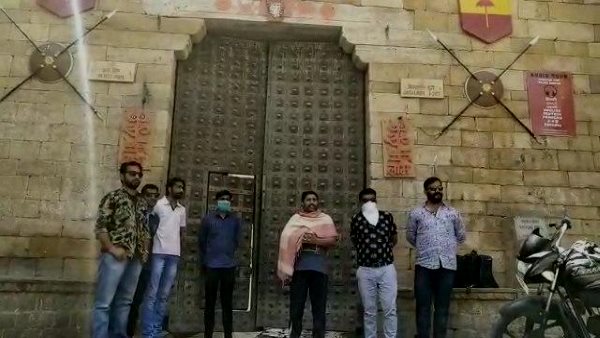 14 घंटे रहेगा जनता कर्फ्यू 14 घंटे रहेगा जनता कर्फ्यू