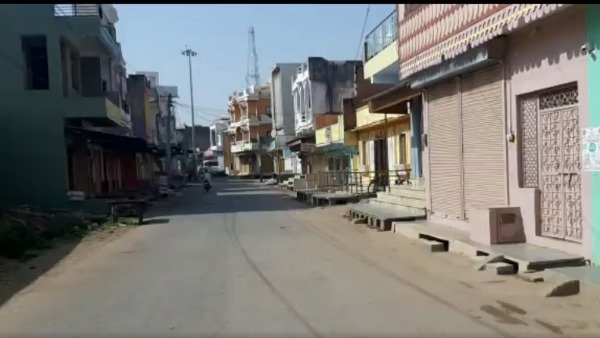  मंदसौर की ओर जाने पर रोक