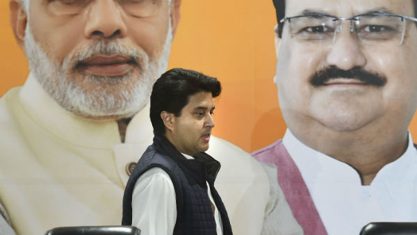 सिर्फ 26 साल की उम्र में बने माधवराव सांसद 