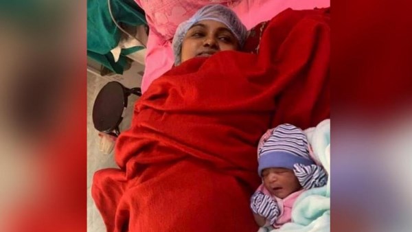 ias officer kiran pasi praised for giving birth in govt hospital in godda ias officer kiran pasi praised for giving birth in govt hospital in godda