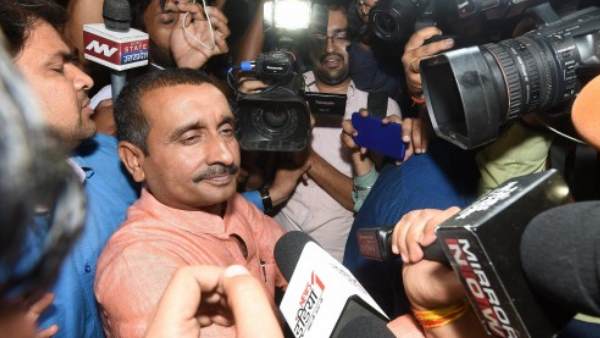 नाबालिग से रेप केस में काट रहा है 'आजीवन कारावास'