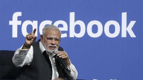 संवाद के लिए PM मोदी की पहली पंसद है सोशल मीडिया