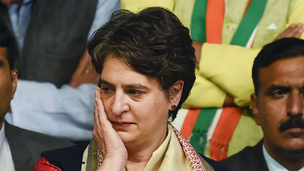 प्रियंका के बचाव में कांग्रेस की दलील