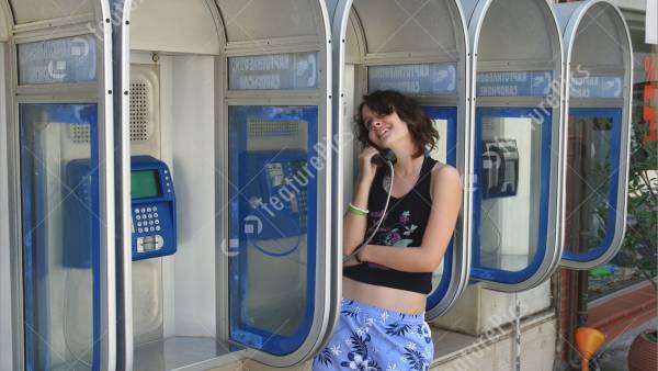 सार्वजिनक चीजों से बनाए उचित दूरी, हो सकते हैं संक्रमित