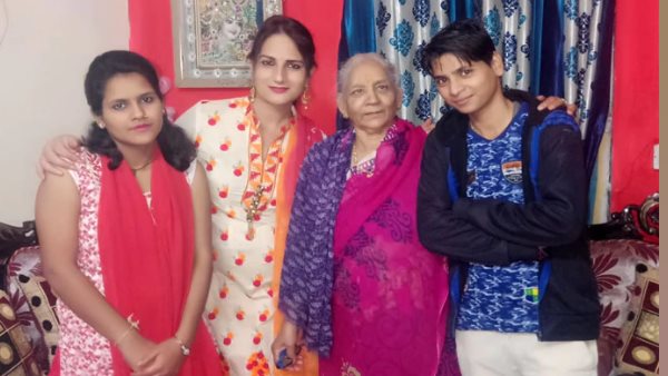 फिर से शादी करना चाहती हैं सोनिया फिर से शादी करना चाहती हैं सोनिया