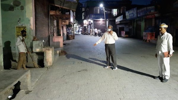 सोशल डिस्टेंसिंग और हेल्थ प्रोटोकॉल्स का रखना होगा ख्याल