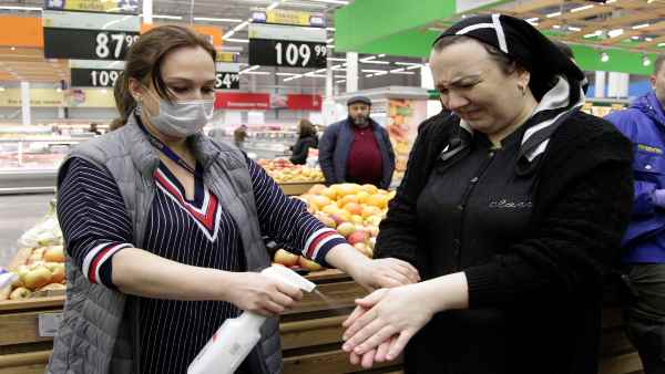 रूस में अब तक सिर्फ 253 कंफर्म केस