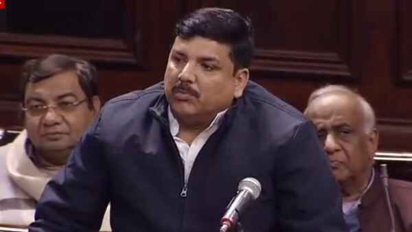 ट्विटर पर दी जानकारी