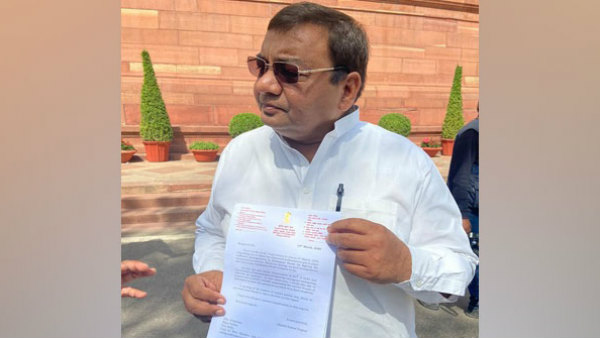 आम आदमी पार्टी के सांसद का खत आम आदमी पार्टी के सांसद का खत