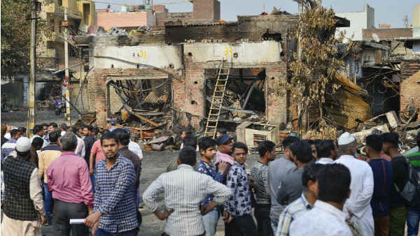 'जो संकट में थे उन्हें बचाना चाहते थे'