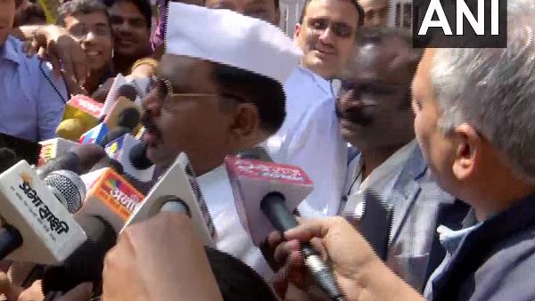 निर्दलीय विधायक सुरेंद्र सिंह शेरा सीएम के घर पहुंचे