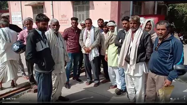 पुलिस कर रही आरोपियों की तलाश 