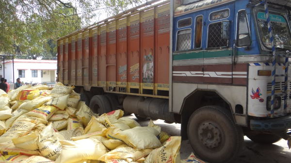 Illegal wine worth 78 lakhs siezed by police Illegal wine worth 78 lakhs siezed by police