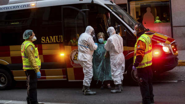 4 दिन में दोगुनी हुई कोरोना की रफ्तार