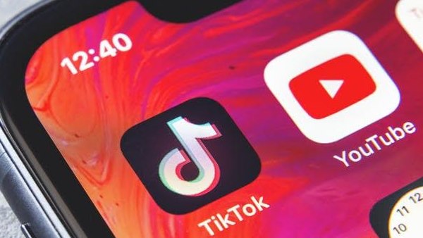 इस गाने पर हुई थी सस्पेंड 