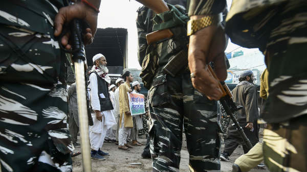 23 से 24 फरवरी के बीच बनाए गए ग्रुप्स